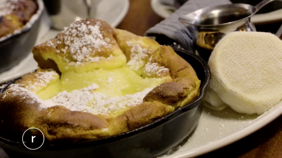 Dutch baby pancake topped with berries at Tilikum Place Café